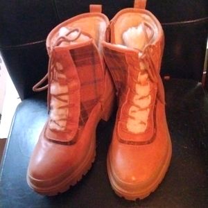 Lucky brand boots 7.5